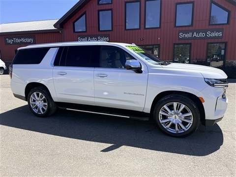 2023 Chevrolet Suburban 4WD 1500 Premier's photo